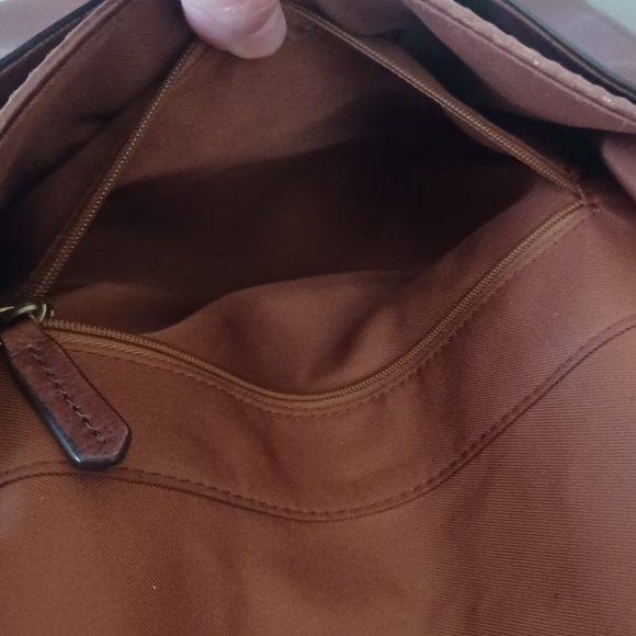 FOSSIL Brown Leather Crossbody Bag - Picture 11 of 14